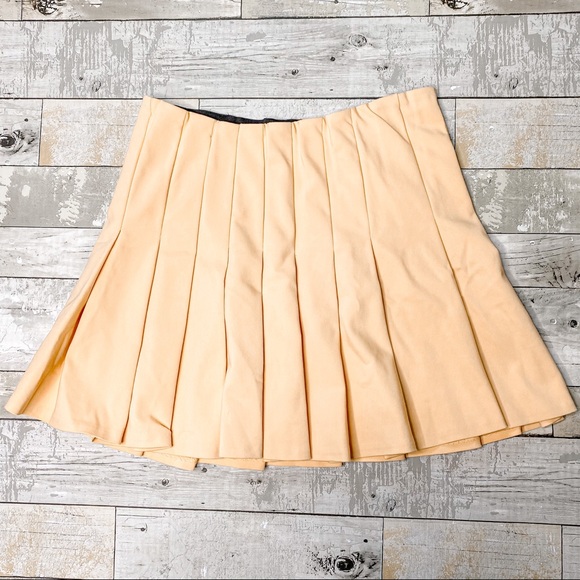mid thigh length skirt